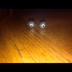 Dark navy & white stud earrings